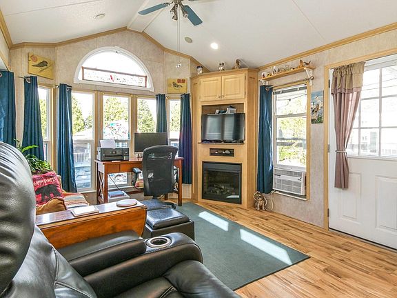 5th image of 14600 Morris Valley Rd #28