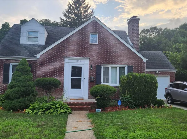 (undisclosed Address), North Baldwin, NY 11510