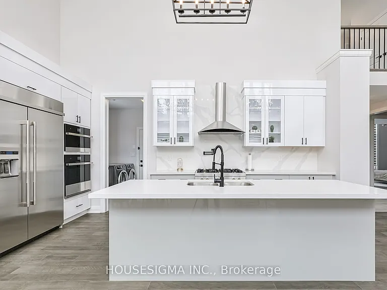 114 Goldie Ct — Photo 10