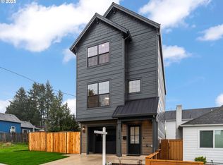 1514 15th St, Oregon City, OR 97045