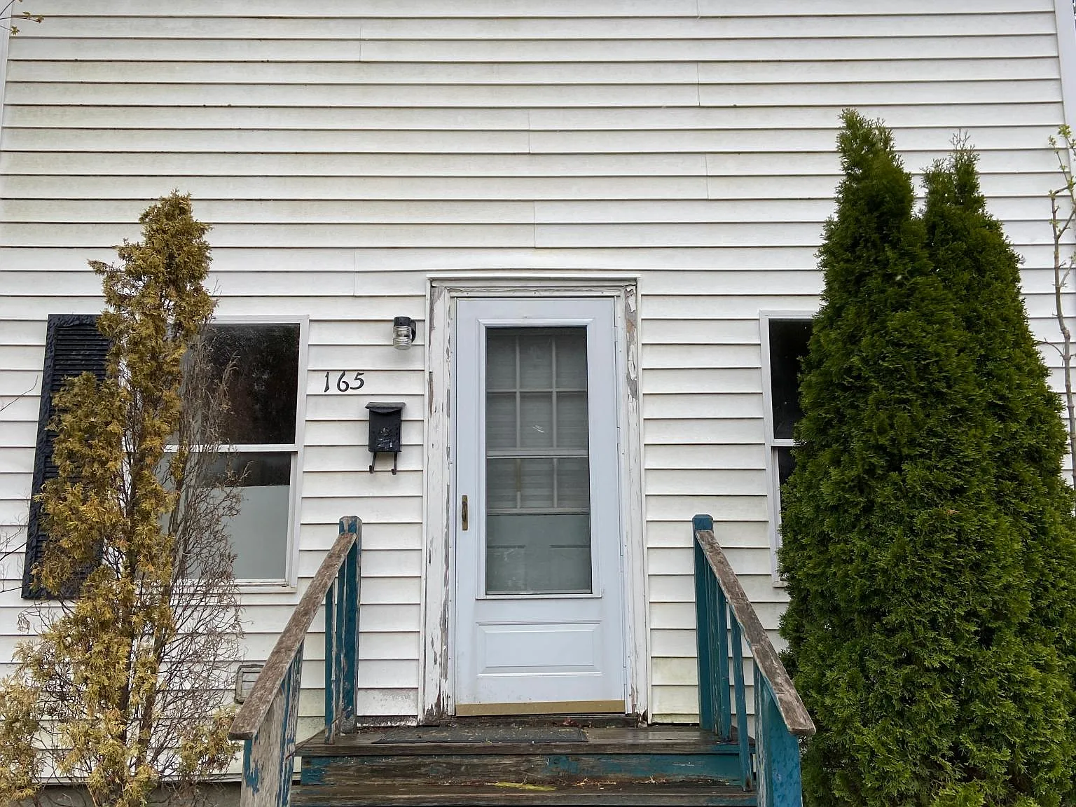 165 Benmont Ave — Photo 1