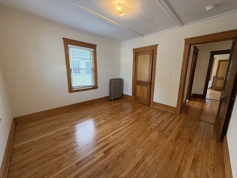 585 High St #2 — Photo 9