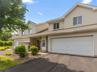 7036 49th St N, Oakdale, MN 55128