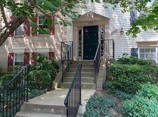 7755 New Providence Dr APT 56, Falls Church, VA 22042