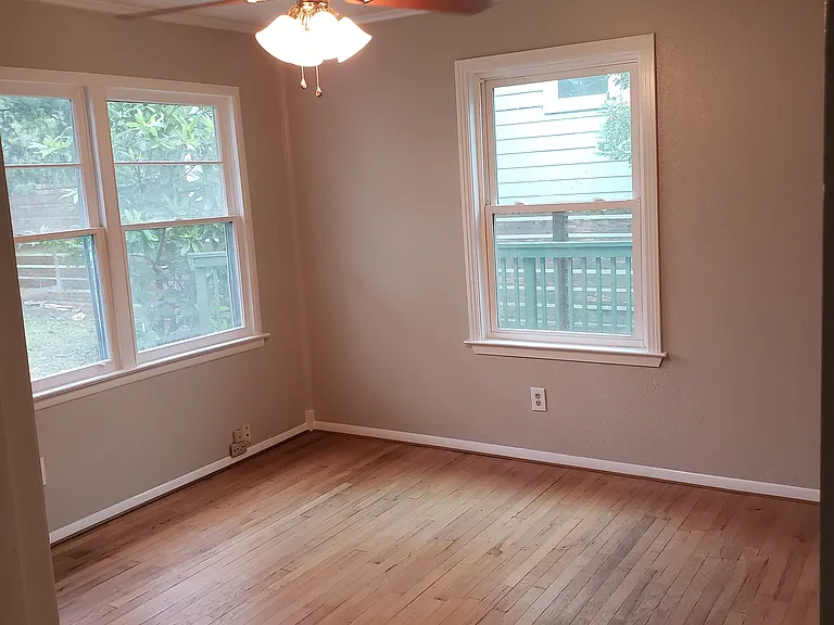 3209 Merrie Lynn Ave — Photo 7