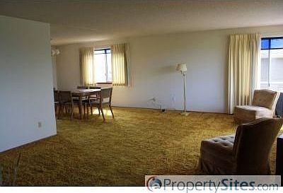 5th image of 2443 Lenore Dr