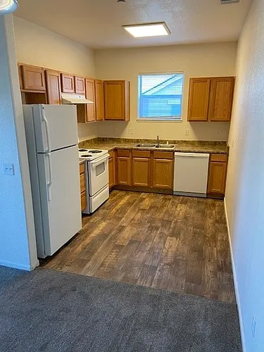 Willow Way Photo 1