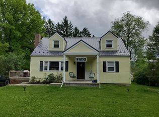 210 Kimport Ave, Boalsburg, PA 16827