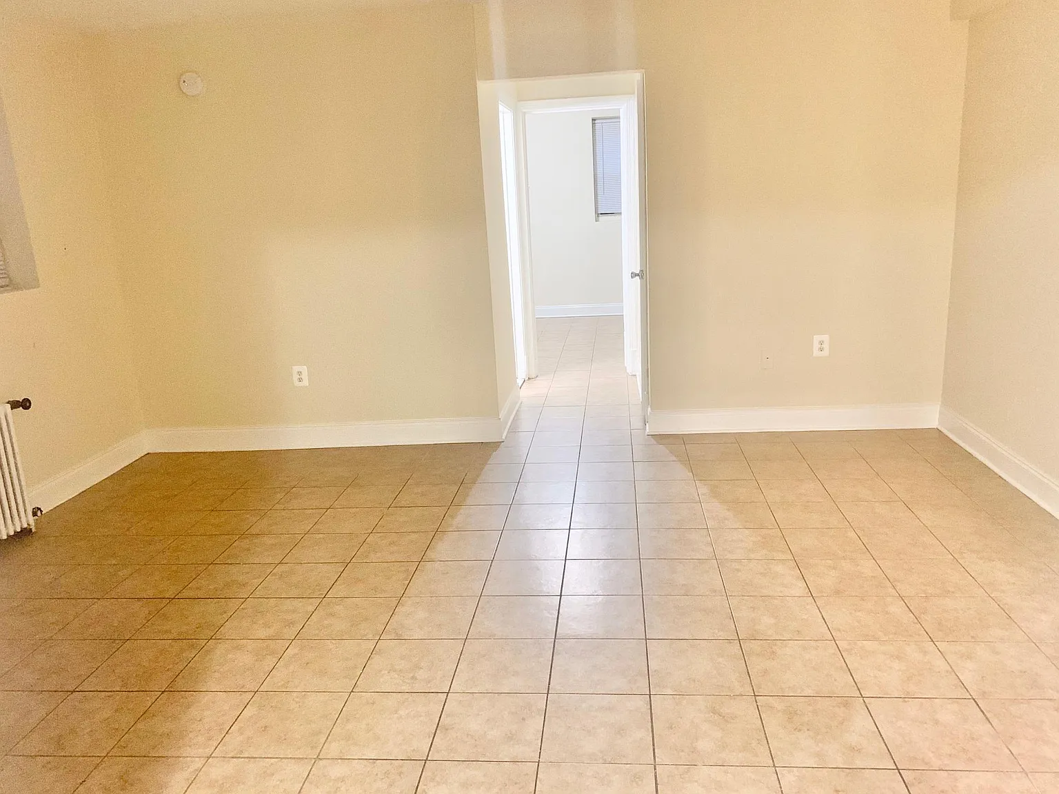 1441 Somerset Pl NW — Photo 4