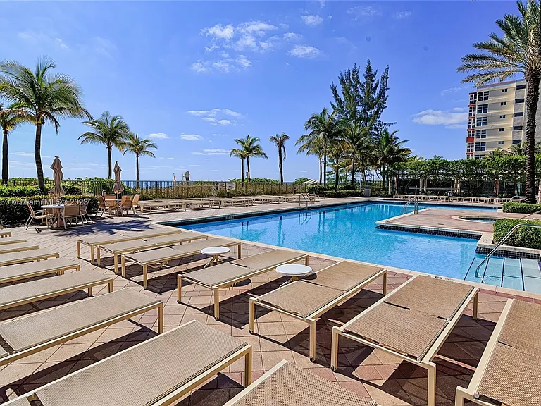 2080 S Ocean Dr #111 — Photo 25