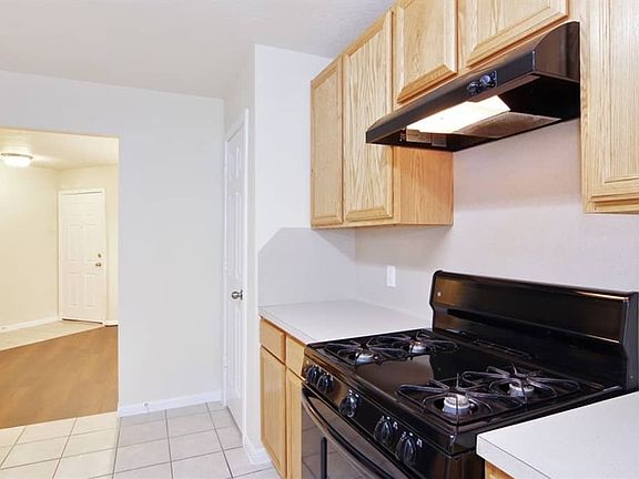 4th image of 11738 Fortune Park Dr