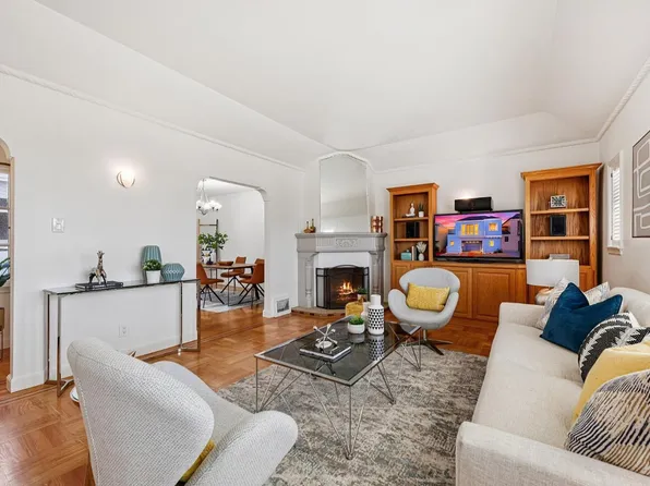 132 School St, Daly City, CA 94014