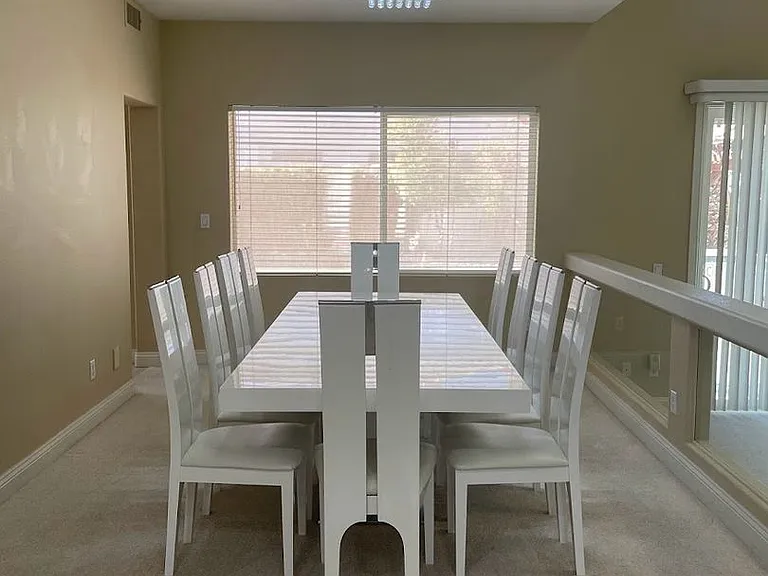 8757 Castle Hill Ave — Photo 6