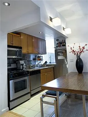 Sold by Bank Neary | media 3