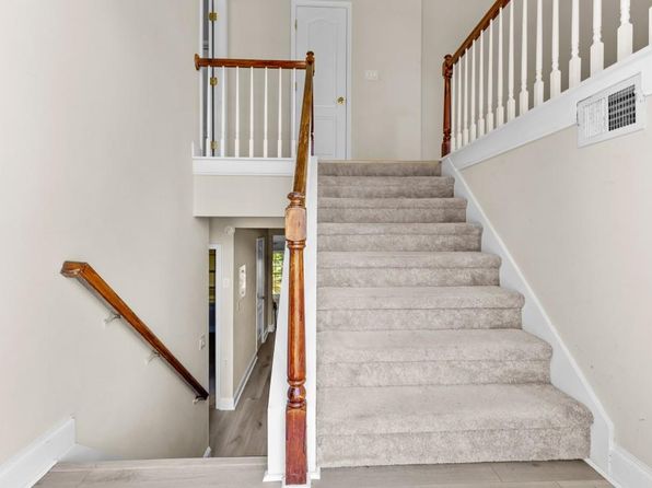 2140 Wildcat Cliffs Way, Lawrenceville, GA 30043