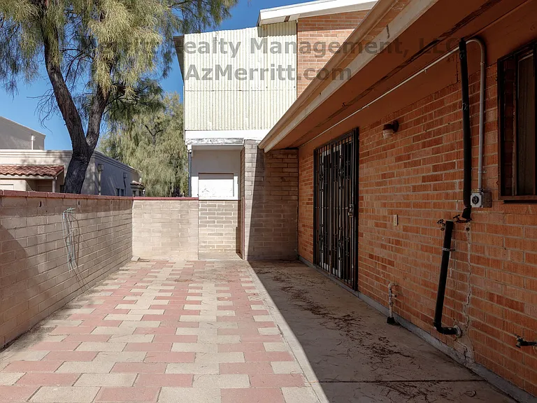 3673 E Bermuda St — Photo 12