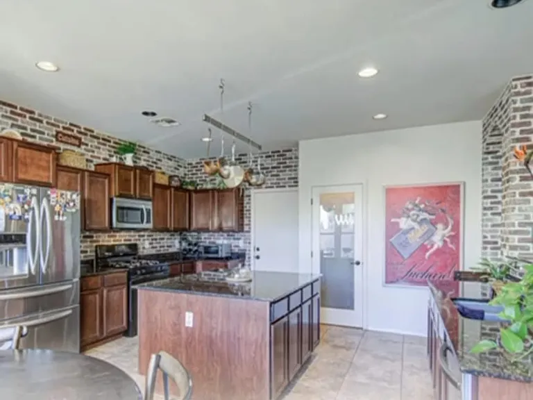 3511 E Palo Verde St — Photo 5