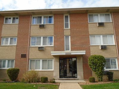 11036 S Kenneth Ave APT 4, Oak Lawn, IL, 60453