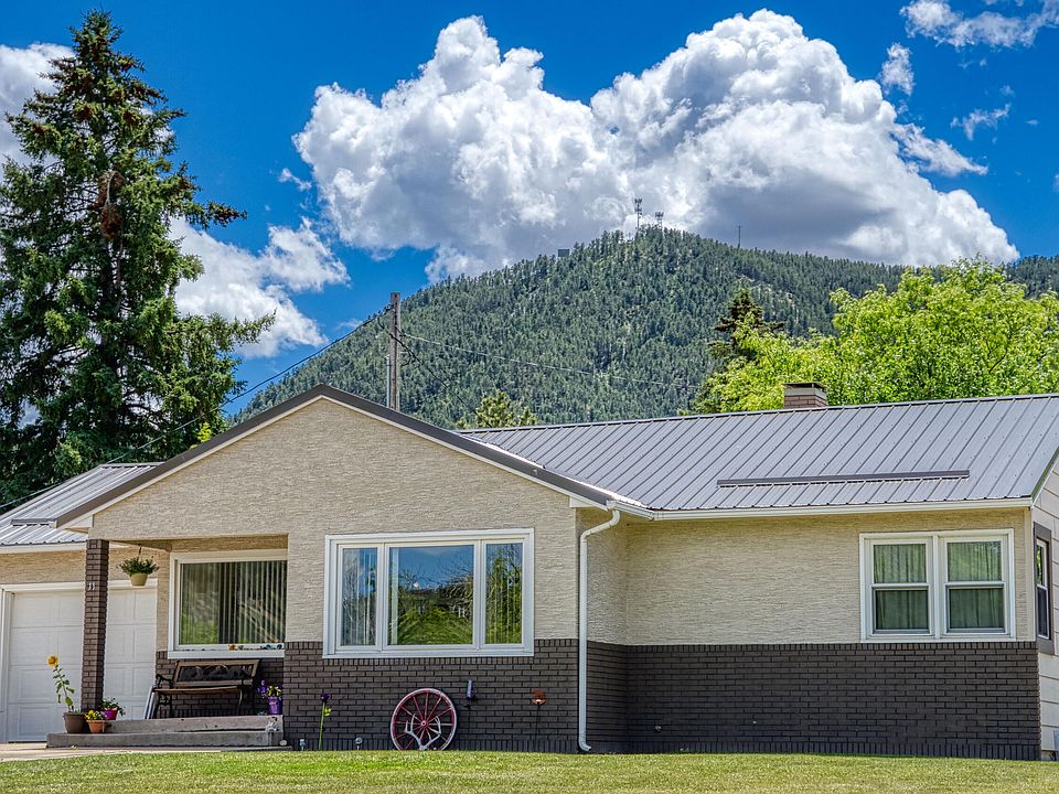 1st image of 11 Mountain View Dr