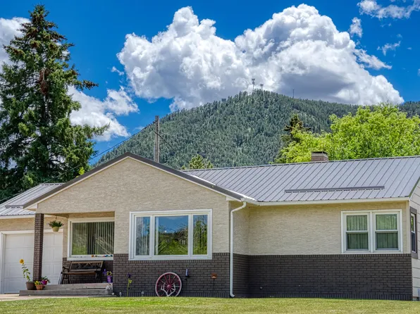 11 Mountain View Dr, Sundance, WY 82729