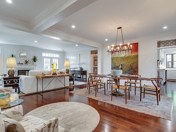 3rd image of 270 Bremington Pl