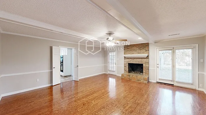 2089 Norcross Dr — Photo 6