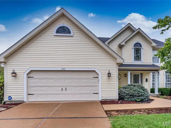 332 Golden Cherry Dr, Grover, MO 63040