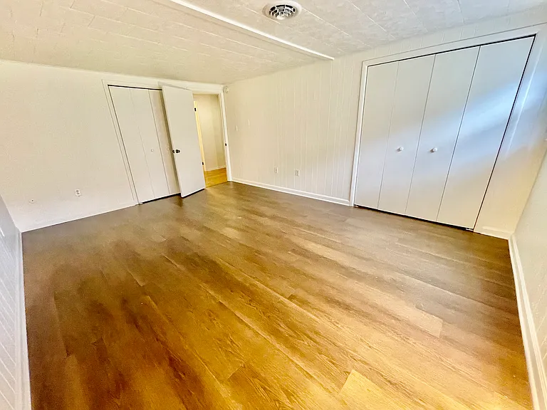 42 Pleasant St — Photo 13