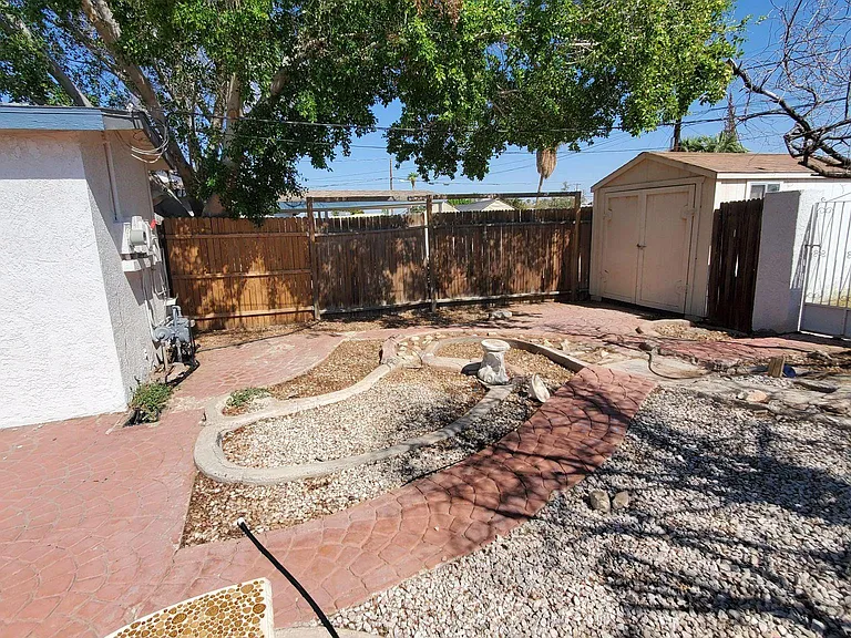 1205 S 11th Ave #B — Photo 12