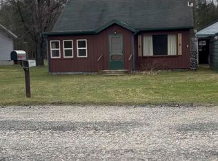 11123 Maple St, Morley, MI 49336