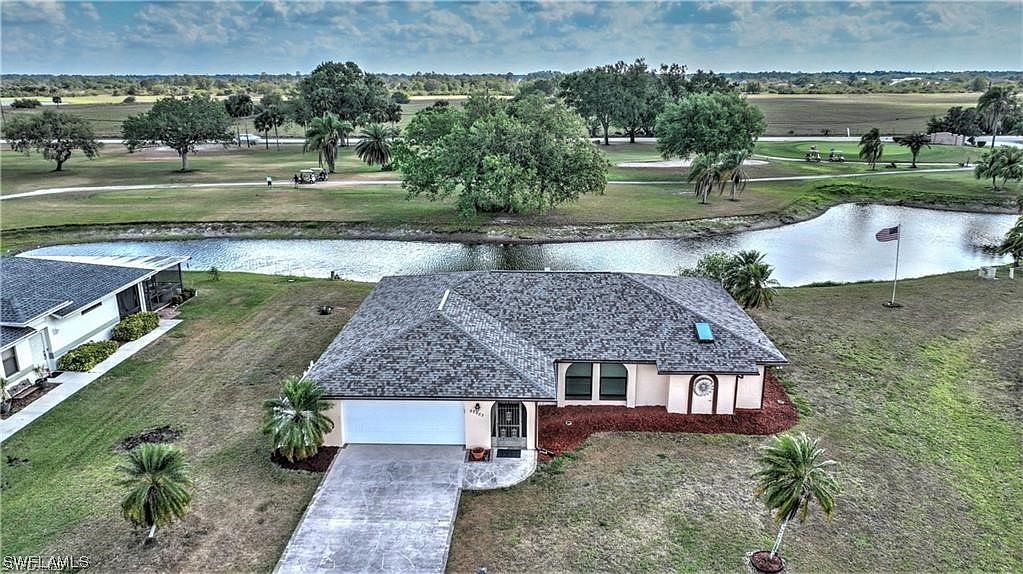 20083 Lake Vista Cir N