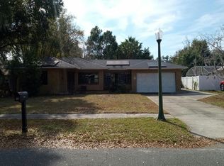 2270 Washington Rd, Mount Dora, FL 32757