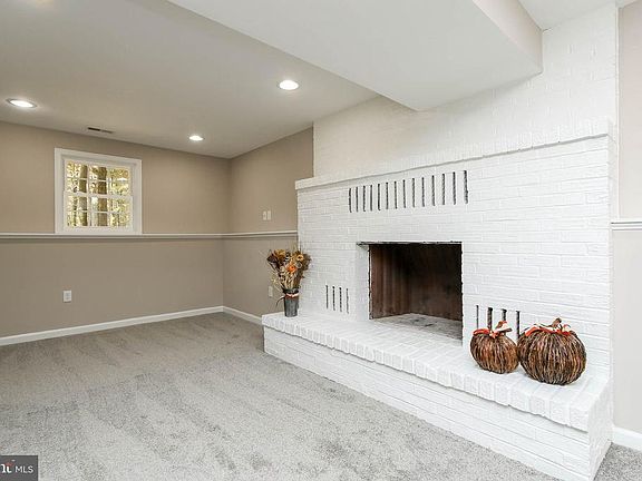 5th image of 291 Winterberry Ln