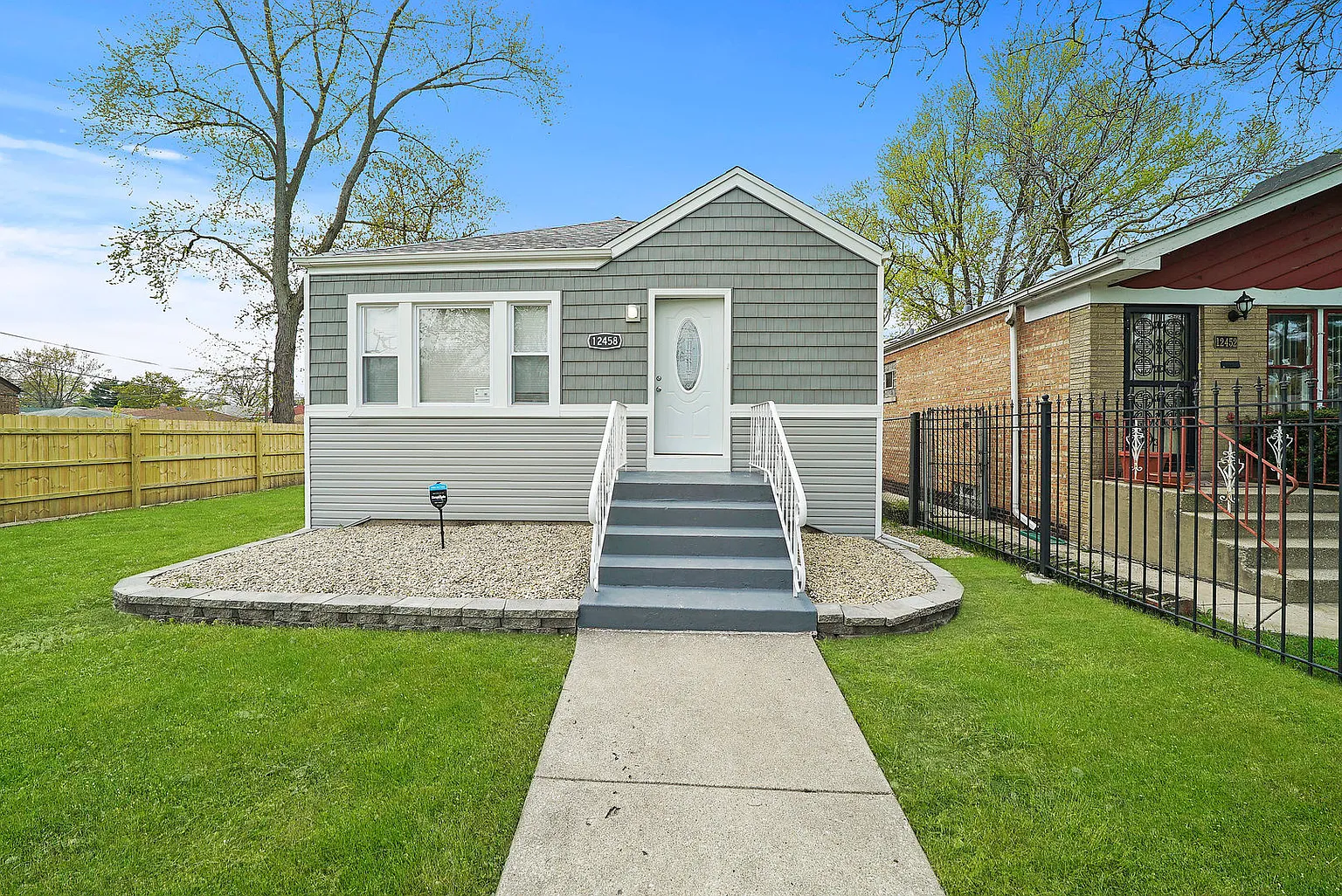 12458 S Lowe Ave photo 1