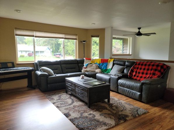 6694 Cortez Pl NW, Bremerton, WA 98311