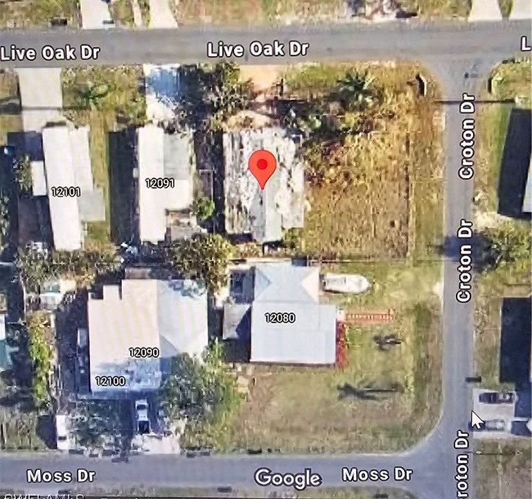2nd image of 12081 Live Oak Dr
