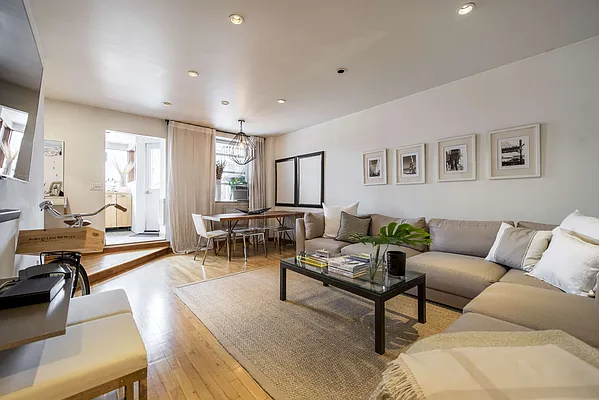 Rented by Bold New York | media 16