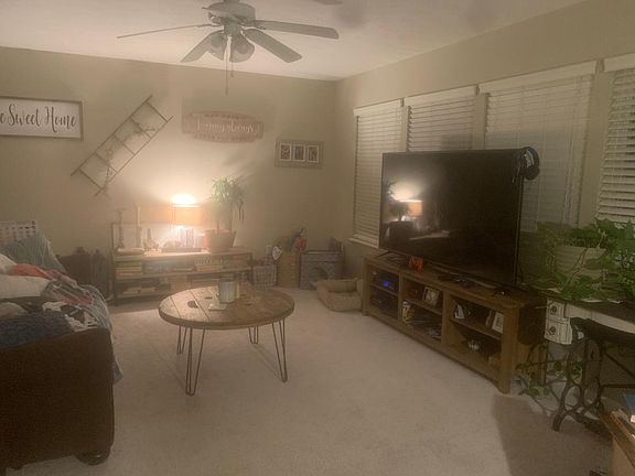 2nd image of 3528 Thorngate Dr