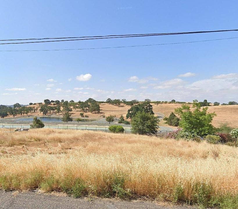 1st image of 3790 Lakeview Drive