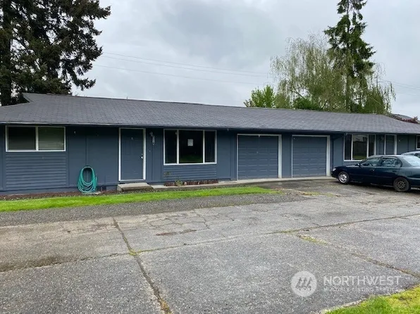 711 13th Street SE #A & B, Puyallup, WA 98372
