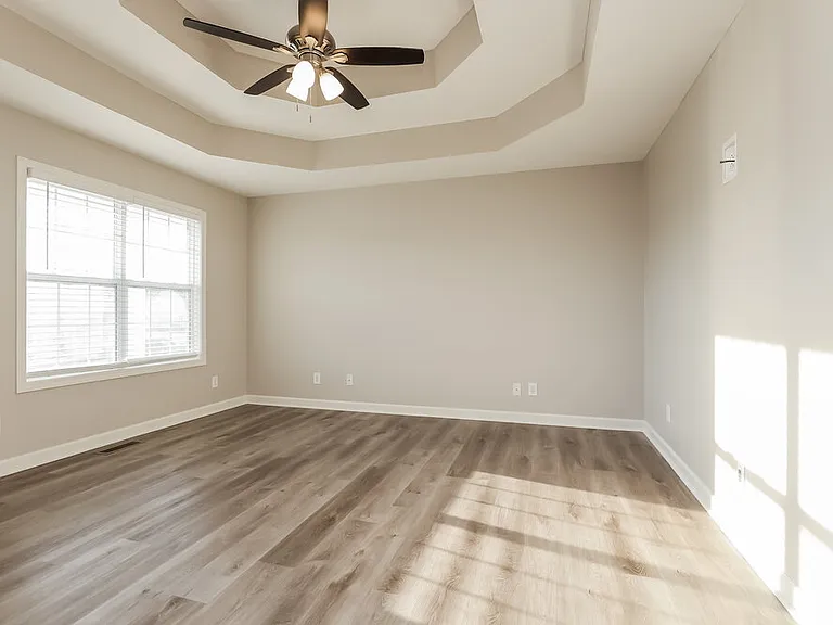 318 Gallop Ln — Photo 4