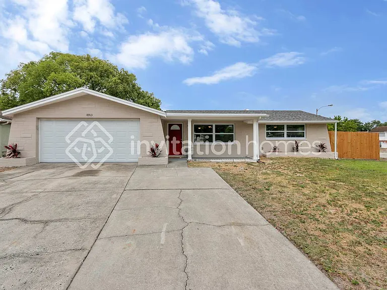 8903 Cochise Ln — Photo 1