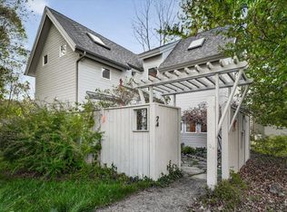 24 Tryon Farm Ln, Michigan City, IN 46360