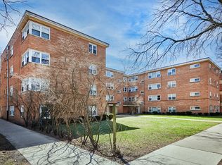 2609 W Fitch Ave #G, Chicago, IL 60645