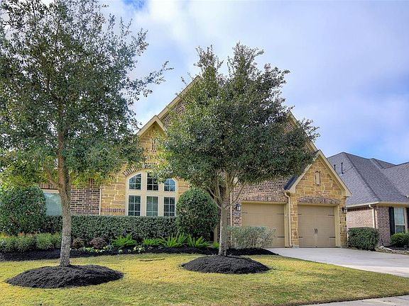 2nd image of 27507 Villa Mountain Ct
