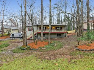 426 Creekside Ln, Woodstock, GA 30188