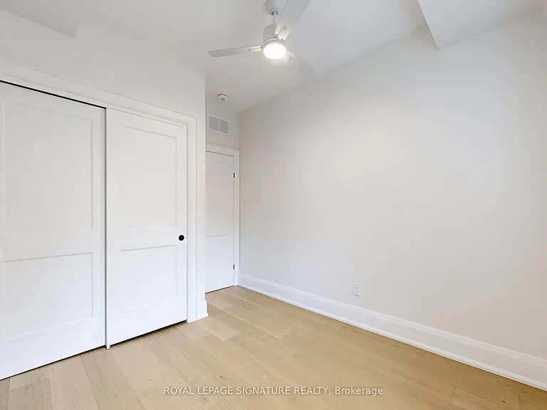 28 Beaconsfield Ave #3 — Photo 19
