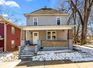 908 E Behrends Ave, Peoria, IL 61603