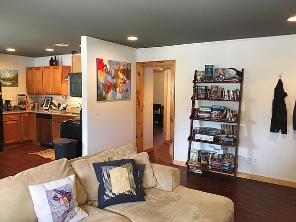 4th image of 2418 13th St APT C
