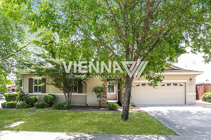 1st image of 1311 Green Ravine Dr